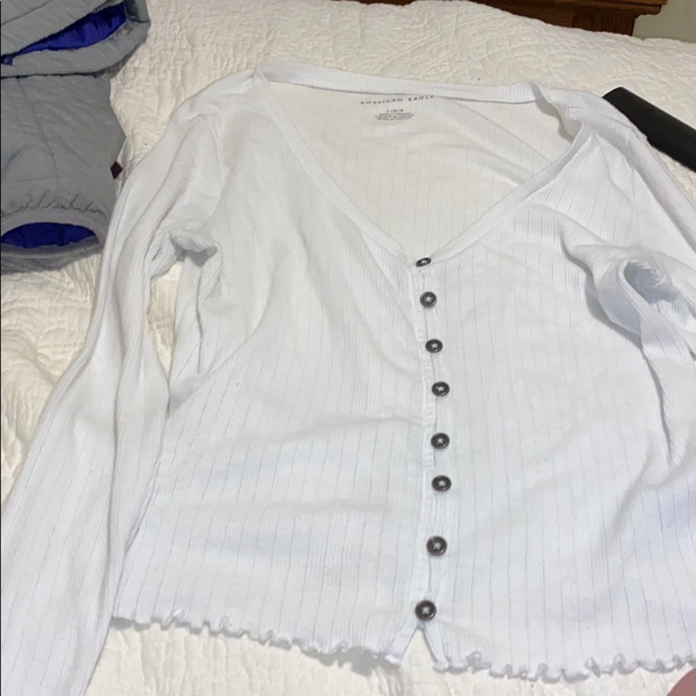 American Eagle sweater